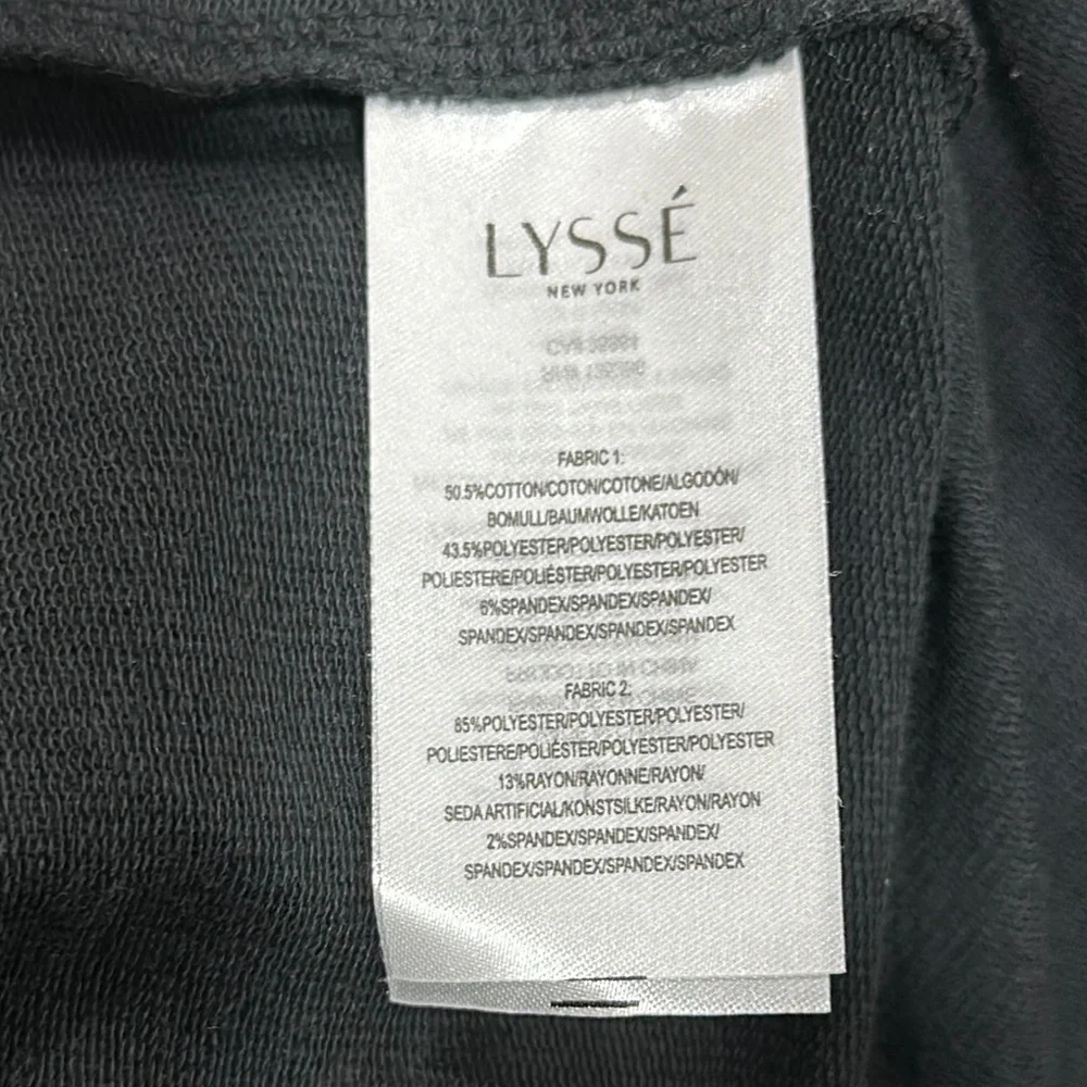 Lysse Black and Gray Crew Neck Sweater with Sporty Asymmetry.#9